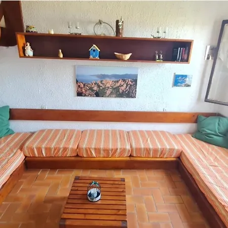 Apartment T4 With Pool And Balcony In