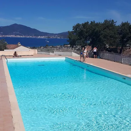 T4 With Pool And Balcony In *